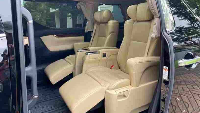 Rental Mobil Premium di Bali untuk Perjalanan Mewah dan Berkelas